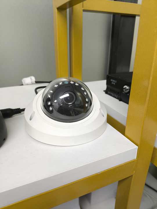 2MP 1080P Waterproof IP67 Indoor Security Dome Camera CCTV Security 2.8mm Lens IP Camera for Subway Bus Home