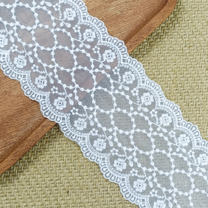 9,3 CM Yumuşak Çiçek Desenli Naylon/Pamuk Tül Dantel Süsleme Kız Çocuk Elbisesi İçin - Product Image 2