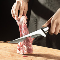Un ensemble de couteaux spéciaux d'abattoir et de couteaux de chef avec des manches en bois rouge pour les couteaux à désosser