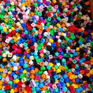 Bloques de Construcción de 8 mm, 500 Piezas/Bolsa, Rompecabezas de Figuras, Juguetes Educativos, Venta al por Mayor, <span class=keywords><strong>Pixel</strong></span> <span class=keywords><strong>Art</strong></span> Colorido, Mini Ladrillos - Product Image 3