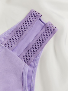 Pantalones triangulares sin rastro para mujer, cinturón doble, diseño de agujero fino, entrepierna de algodón, transpirable, cintura media, ropa interior de mujer de talla grande - Product Image 3