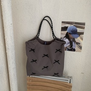 Nouveau Sac à Main Niche Design Printemps 2026 avec Nœud Papillon Style <span class=keywords><strong>Ballet</strong></span>, Doux, Porté Épaule et Bandoulière, Modèle Classique - Product Image 4