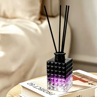 Diffuseur de parfum d'intérieur sans flamme à motif diamant carré gaufré, senteurs d'huiles essentielles fraîches et longue durée, aromathérapie