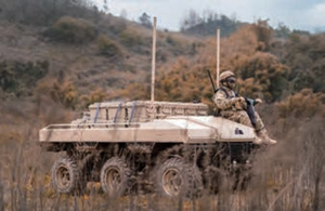 Chariot de transport tout-terrain multifonctionnel de haute qualité 6 roues motrices télécommandé avec pneus pleins, nouveau modèle hybride en acier, capacité 1000 kg - Product Image 4