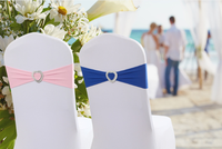 Zrlljp 100 pièces Nœuds de chaise extensibles en Spandex bleu roi, bandes élastiques de couverture, attaches à boucle coulissante, lavage à la main, pour mariage et fête