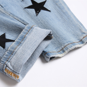 Jeans en denim à cinq branches étoilées AeeDenim avec logo OEM personnalisé, jeans en denim <span class=keywords><strong>noir</strong></span> pour <span class=keywords><strong>homme</strong></span> avec étoile en cuir, trous, élastique, <span class=keywords><strong>slim</strong></span>, long - Product Image 3