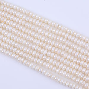 Vente en gros de perles de culture d'eau douce naturelles plates blanches de 18 cm 5-6 mm pour collier ou bracelet DIY - Product Image 4