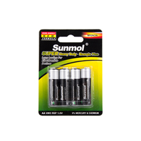 Vente chaude chinoise Sunmol 4 pièces carte blister AA support de batterie 1.5V carbone R6p Batteries pour le ménage