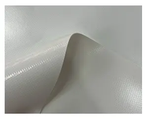 1200g/m² 1500x150/30*32 PVDF PTFE weiß Anti-UV-Mehltau hochfeste selbst reinigende messer beschichtete Architektur membran