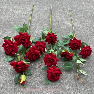 Fleur artificielle en gros, <span class=keywords><strong>rose</strong></span> rouge, 3-5 têtes, tête unique, décoration de mariage, fleur artificielle bon marché pour le commerce extérieur - Product Image 1