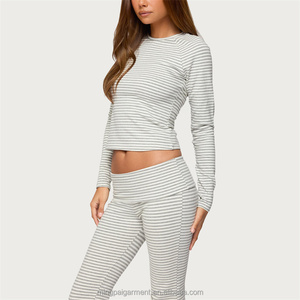 Set Loungewear <span class=keywords><strong>a</strong></span> <span class=keywords><strong>Righe</strong></span> per Donna, Top Corto <span class=keywords><strong>a</strong></span> Maniche Lunghe in Morbido Cotone e <span class=keywords><strong>Pantaloni</strong></span> <span class=keywords><strong>a</strong></span> Vita Alta, Completo Casual da Casa in Due Pezzi - Product Image 3