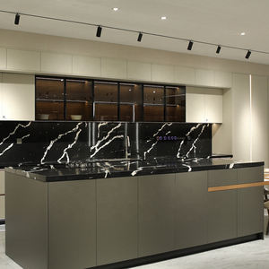 Mueble de Cocina PET Blanco con Acabado <span class=keywords><strong>George</strong></span> <span class=keywords><strong>Skin</strong></span> Feel, Mesa de Comedor Extensible de Madera Maciza y Cubierta de Mármol Negro - Product Image 2