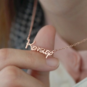 <span class=keywords><strong>Collana</strong></span> con <span class=keywords><strong>nome</strong></span> personalizzato OEM/ODM in argento sterling 925, ciondolo con incisione a mano, stile trendy per feste - Product Image 5