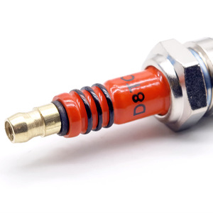 Bougie d'allumage multi-électrodes D8TC pour scooter Honda 110 125 400cc, remplacement d'allumage de moto - Product Image 2