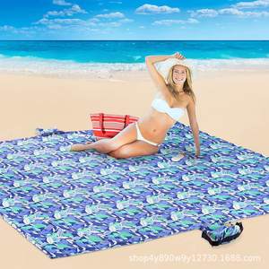 Manta de playa WOQI para exteriores, 107x77, impermeable, a prueba de arena, ligera, con bolsillo oculto para objetos de valor - Product Image 2