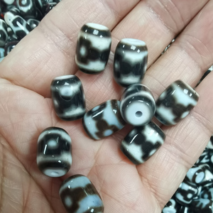 Cuentas Dzi Tibetanas Antiguas Mini de 10*14MM, Diseño de Dios Ruyi, Hombre Grande de Dos Ojos, Wanzi, para Hacer Pulseras - Product Image 2