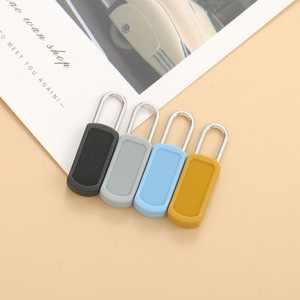 Nuevo tirador de cremallera desmontable sin herramientas para mochila, abrigo, ropa, caja de zapatos, tirador de cremallera de goma de estilo minimalista - Product Image 4