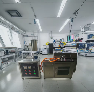 Équipement de test de combustion des matériaux intérieurs des véhicules électriques conforme aux normes GB8410, FMVSS302, DIN7520 – Équipement de laboratoire - Product Image 2