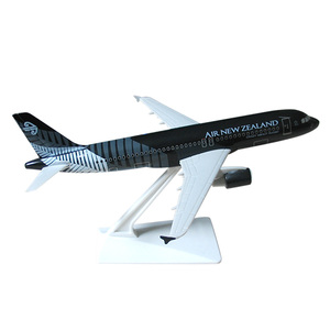 Modèle d'avion en plastique Tongde <span class=keywords><strong>A320</strong></span> à l'échelle 1:200, livrée de la compagnie aérienne Air New Zealand, longueur de 18,8 cm, impression personnalisable - Product Image 2
