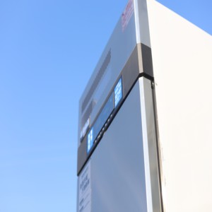 Réfrigérateur commercial vertical Xiangming en acier inoxydable pour supermarché, congélateur et réfrigérateur de cuisine, le plus vendu - Product Image 2