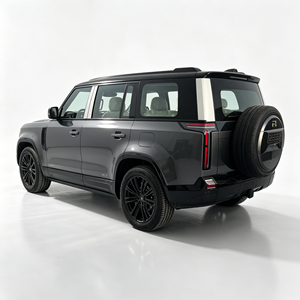 SUV de Lujo Todoterreno 4x4 Resistente para Exploración en el Desierto, Senderos Forestales, Campamentos y Salidas Familiares - Product Image 5