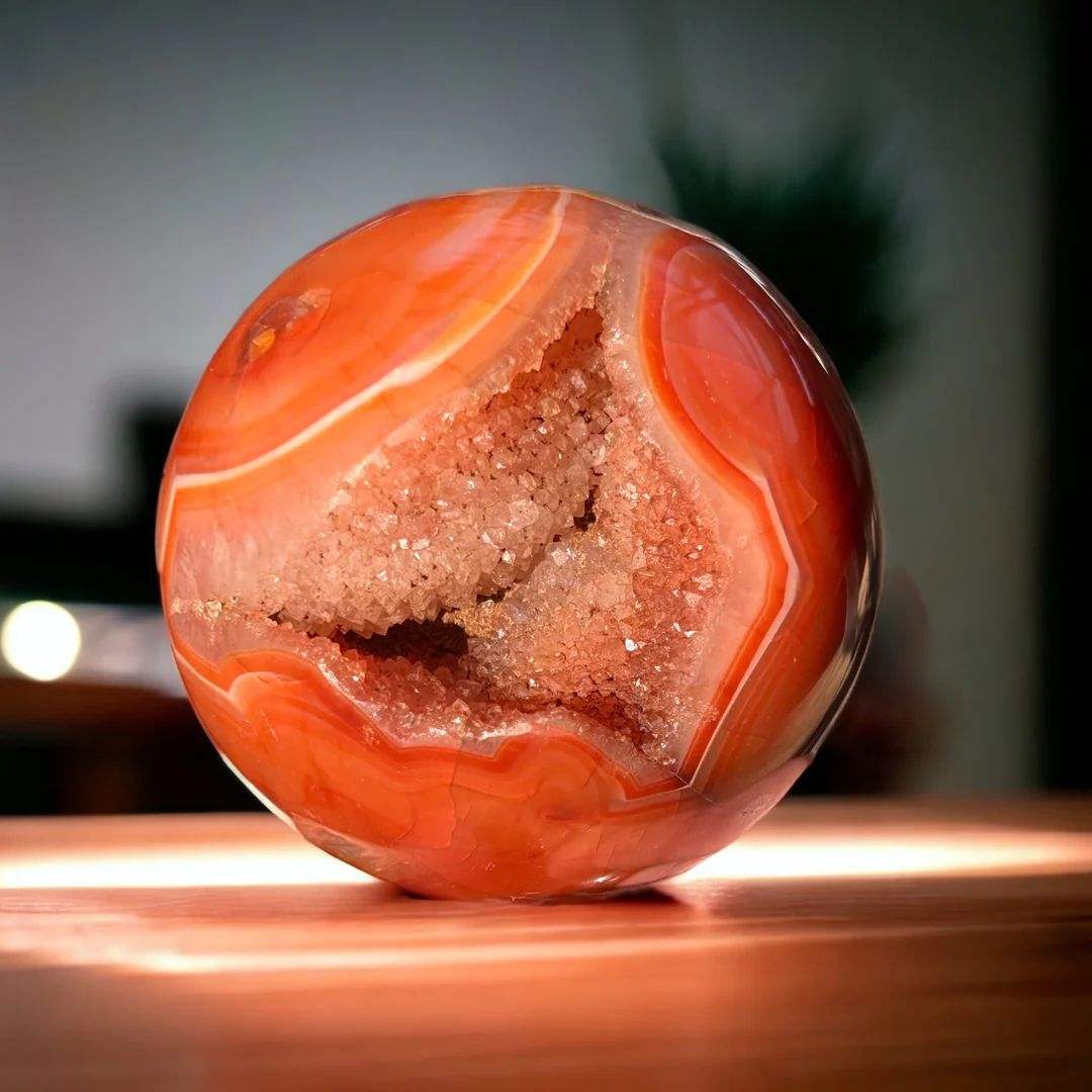 ลูกแก้วคริสตัลอาเกตสีแดง