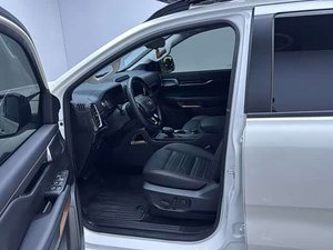 รถฟอร์ด เรนเจอร์ ไวล์ดแทรค ปี 2023 <span class=keywords><strong>รุ่น</strong></span> 4WD เกียร์อัตโนมัติ เบนซิน 5 ที่นั่ง รถกระบะ เทอร์โบชาร์จ R18 พวงมาลัยซ้าย จีเบน ออโต้ - Product Image 5