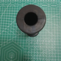 Bague de protection fendue en caoutchouc à bride avec service de découpe pour tuyaux et câbles - Absorption des chocs, couleur personnalisée