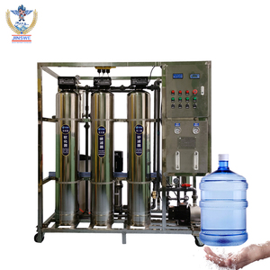 Purificateur d'eau par osmose inverse commercial 250L/heure avec pompe, réservoir sous pression et PLC pour les besoins en eau centralisés des communautés et des écoles - Product Image 2
