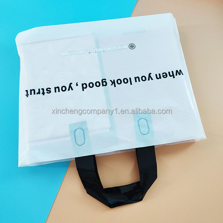 Изготовленный на заказ дизайн логотипа LDPE/HDPE ручка полиэтиленовый пакет die cut сумка для покупок для одежды/упаковки обуви
