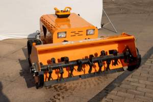 Tractor Cortacésped Inteligente Híbrido con Control Remoto, Picadora de Pasto, Robot Cortacésped para Trabajo Agrícola Pesado - Product Image 2