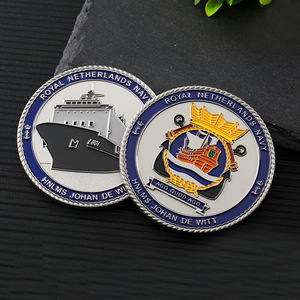 Fabricantes de Monedas de Desafío de Latón Metálico Personalizadas, Moneda de Estampado Metálico 3D de 2 Pulgadas para Juegos, Monedas de Recuerdo de Metal en Blanco con Logotipo Personalizado - Product Image 3