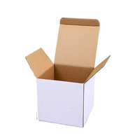 Boîte en carton ondulé rigide personnalisée haut de gamme en matériaux recyclés, gaufrage, emballage pour bougies et mugs, fermeture magnétique, pelliculage mat