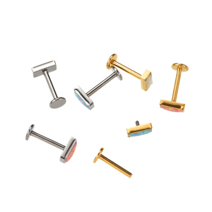 Piercing Labret in Titanio ASTM F136 con Filettatura Interna, Forma Rettangolare <span class=keywords><strong>Opla</strong></span>, Marca Fuxuan - Product Image 2