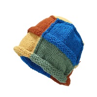 Chapeau turban en tricot à blocs, design unique, avec protection pour les oreilles, fait main, tendance, chaud, pour l'automne et l'hiver