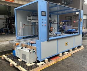 Máy in <span class=keywords><strong>Pad</strong></span> quay công nghiệp LC hệ thống đưa đón hoàn toàn tự động để trang trí tốc độ cao các sản phẩm tròn - Product Image 3