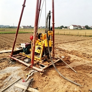 Plataforma de Perforación de Pozos de Agua de 200 m a Precio de Fábrica, Máquina Perforadora Diésel XY-200 de Alta Potencia para Exploración Geológica - Product Image 1