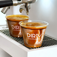Gobelet en plastique PET transparent jetable personnalisable de 9 oz avec couvercle en dôme, surface épaisse et lisse pour dessert, smoothie, café ou thé