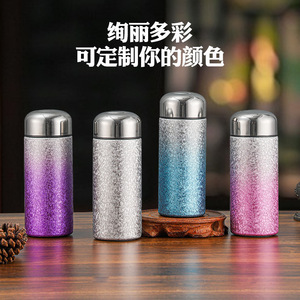 Termo Aislado XK-BH-008 en Degradado de Azul a Morado, Ligero, de Doble Pared, Portátil, para Uso en Exteriores - Product Image 3