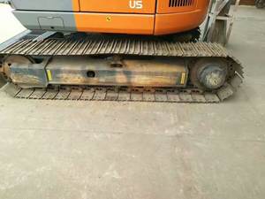 Mini pelleteuse sur chenilles Hitachi ZX75U d'occasion certifiée CE, capacité de 7 tonnes 0, 35 m3 avec pompe à moteur Isuzu et PLC-en stock à vendre - Product Image 5