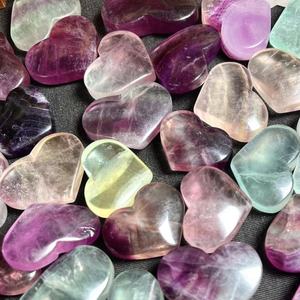 Venta al por Mayor de Corazones Tallados en Fluorita Natural, Gemas Pulimentadas, Artesanías de Cristal de Cuarzo para Decoración Fengshui - Product Image 3