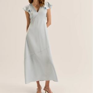 Vestido de satén con mangas con volantes y lazo en la espalda - Estilo Honeydew con corte diagonal - Product Image 1