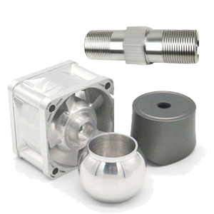Promosyon otomobil parçaları imalat makineleri özelleştirilebilir arka tekerlek göbeği rulman 3D modeli CNC işleme Metal çelik pirinçten yapılmış - Product Image 3