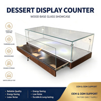 Comptoir de présentation lumineux LED incurvé multifonctionnel haut de gamme en verre, aluminium et MDF pour magasin de détail, boulangerie, café, pâtisserie