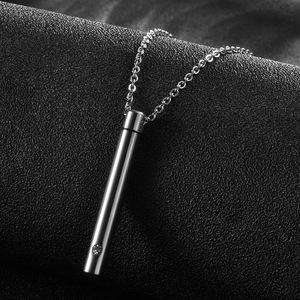 Kalung Liontin Abu Kremasi Silinder Baja Anti Karat Model Fashion Grosir, Lapis Emas Perak Hitam dengan Batu Utama Zirkon - Product Image 5