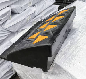 แผ่นยางกันลื่นสำหรับจอดรถบรรทุกขนาดใหญ่ พร้อมที่จับ - Product Image 6