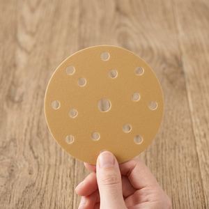 Papier abrasif rond 150 mm jaune, disque de ponçage abrasif avec 15 trous pour le bois, la peinture, le mastic, le plastique, le métal - Product Image 5