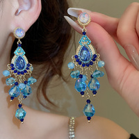 Anting-anting Rumbai Batu Zirkon Resin, Kawat Anting dari Paduan Seng, Mewah Ringan, Berkualitas Tinggi, Personalisasi, Fashionable, Trendy, Perhiasan Wanita