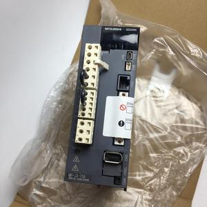 Servoaccionamiento Mitsubishi MR-J3-70A 200W CA 220V IP20 para equipos mecánicos - Product Image 5