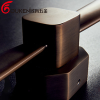 Gagang Pintu Tembaga Tapered Brushed Custom, Gagang Pintu Masuk Klasik Mewah, Gagang Pintu Villa Tradisional Kayu Kaca Perunggu Antik